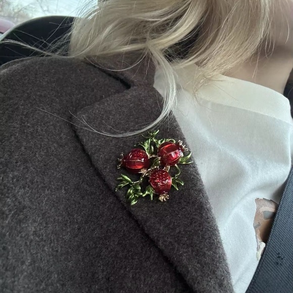 Betsey Johnson Longevity Red Pomegranate Brooch - Picture 6 of 7